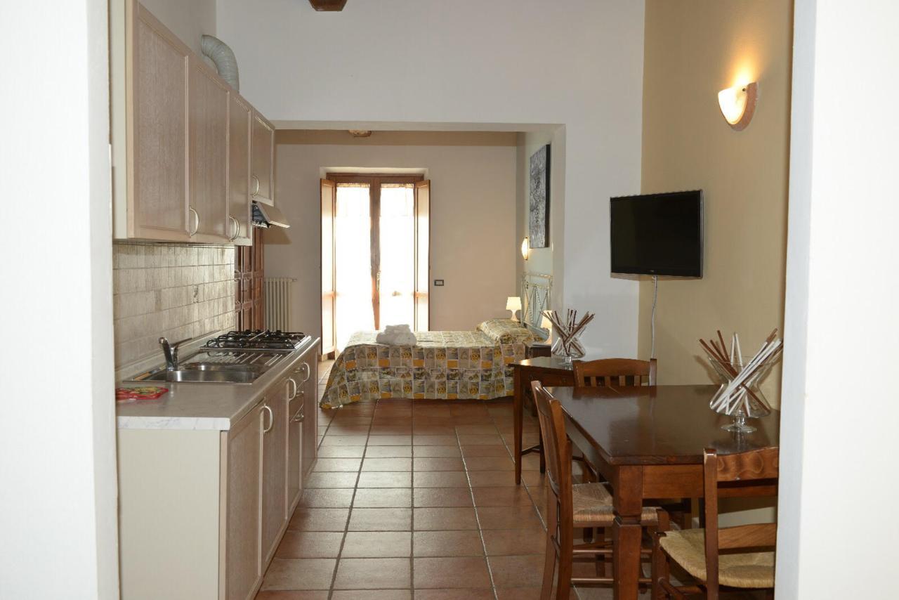Residence Il Granaio Riparbella Exterior foto